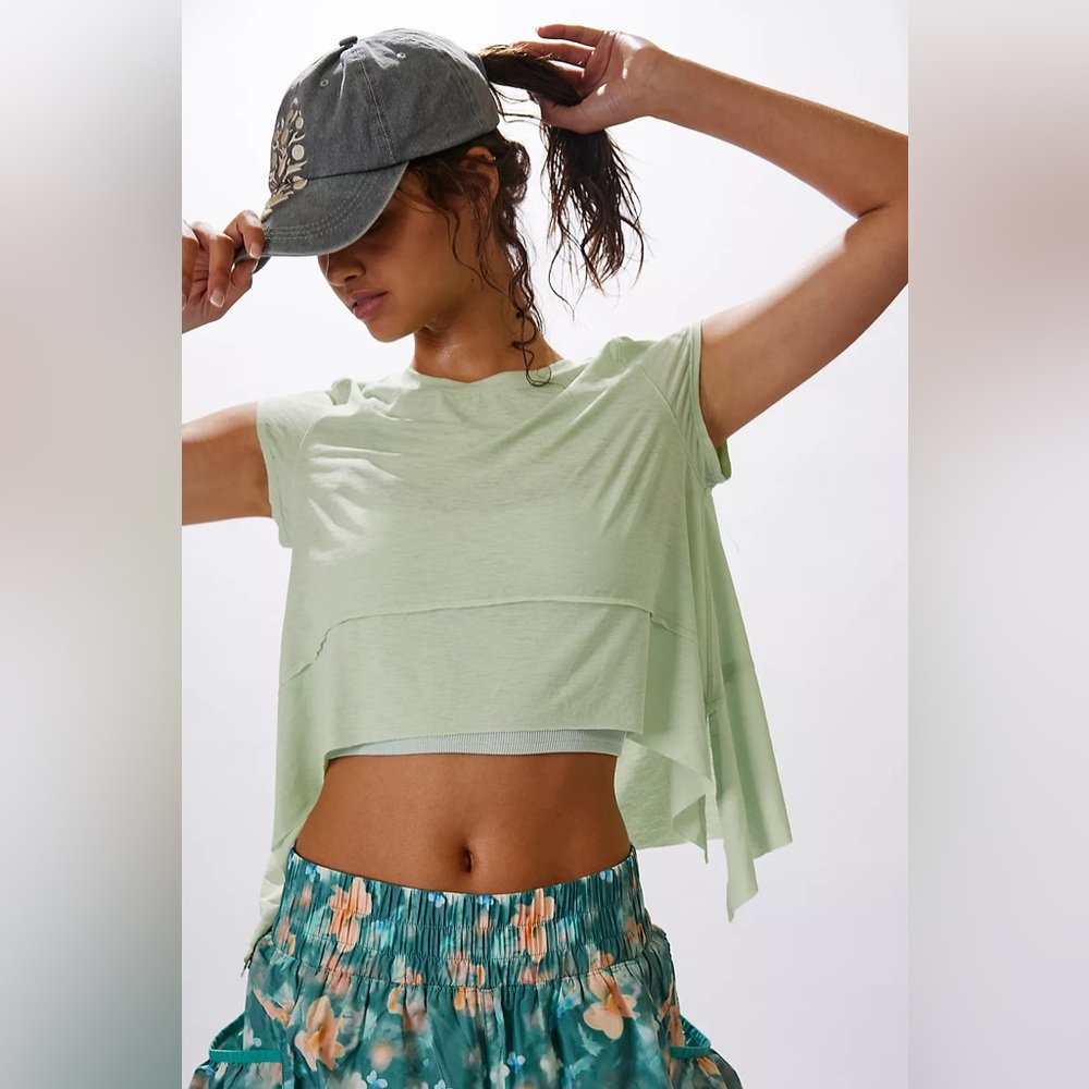 NWOT Free People Movement Tempo Top Size Large